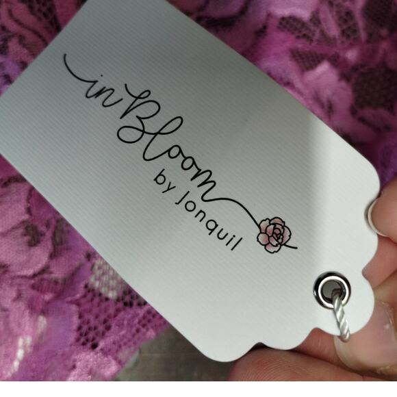 In Bloom by Jonquil Size Small Juliet Orchid Lace Halter Neck Thong Teddy NWT - Picture 7 of 8